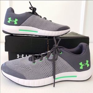 boys wide running shoes